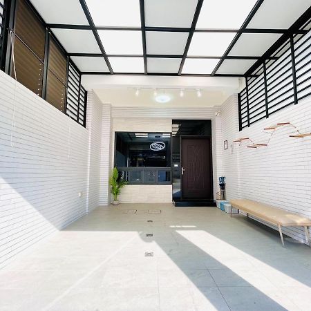 Six Seasons Inn - Qian He Tainan Luaran gambar