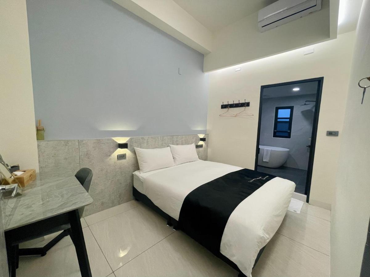 Six Seasons Inn - Qian He Tainan Luaran gambar