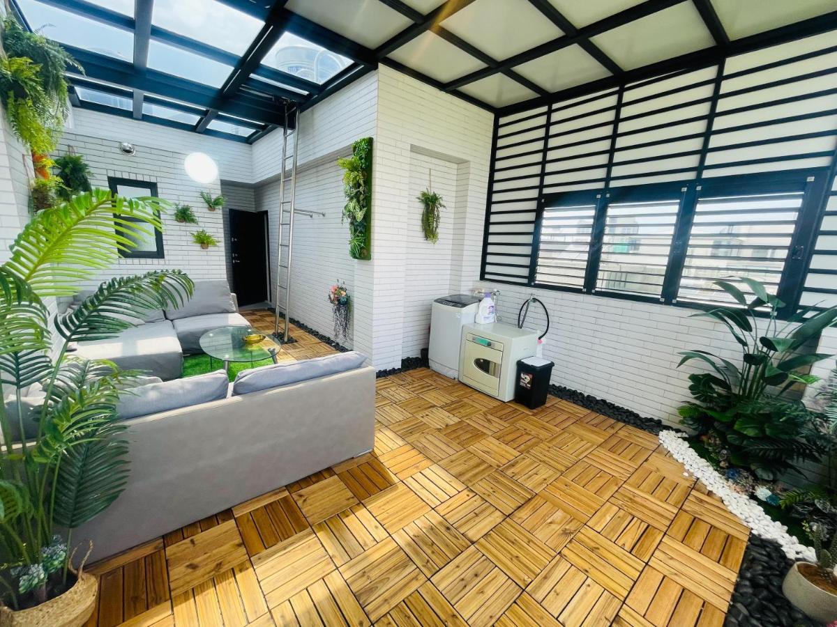 Six Seasons Inn - Qian He Tainan Luaran gambar