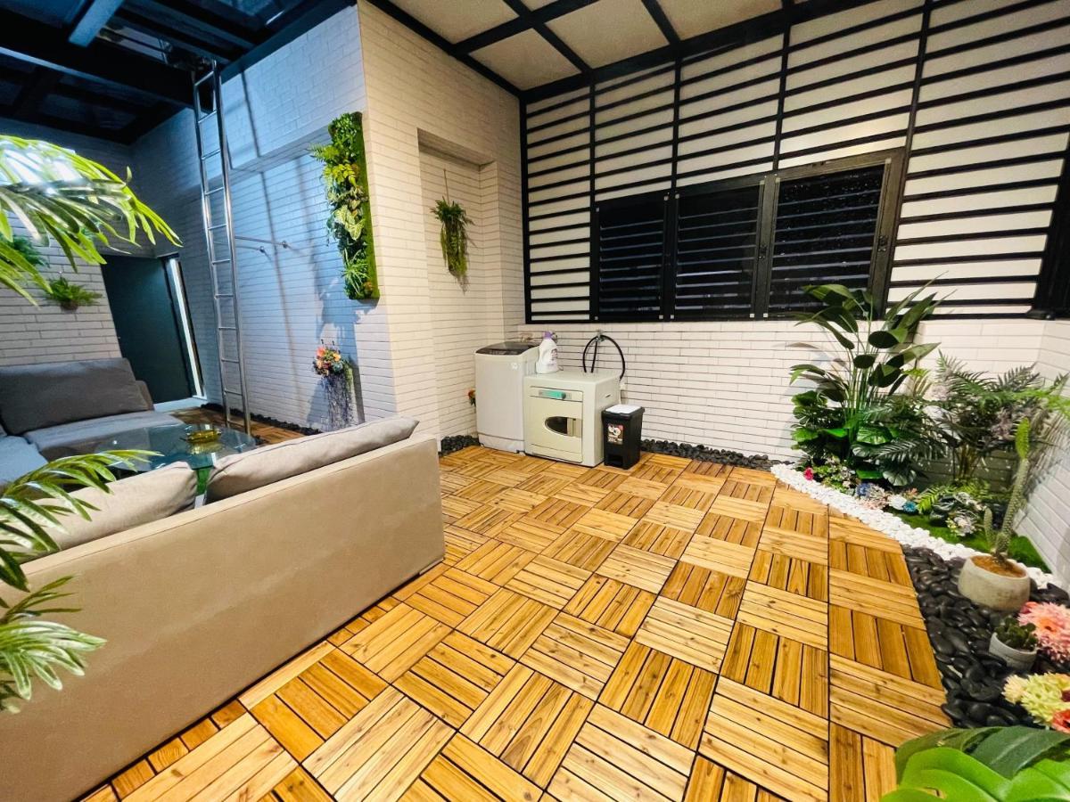 Six Seasons Inn - Qian He Tainan Luaran gambar